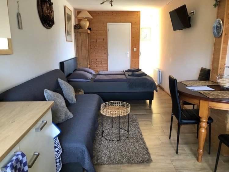 شقة La Casa Aan Zee إليميت المظهر الخارجي الصورة