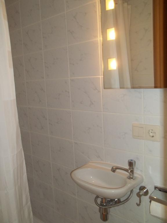 شقة La Casa Aan Zee إليميت الغرفة الصورة